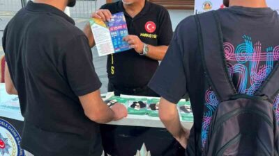 Elazığ İl Emniyet Müdürlüğü ekipleri, 8. Gastronomi Festivali’nde vatandaşları bilgilendirmek