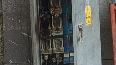 Adıyaman’ın Gölbaşı ilçesinde bir elektrik trafosunun patlaması paniğe neden oldu.