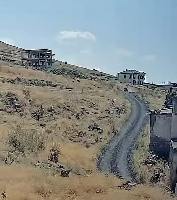 Nevşehir ilinde, Derinkuyu ilçesine bağlı Çakıllı köyünde meydana gelen trafik