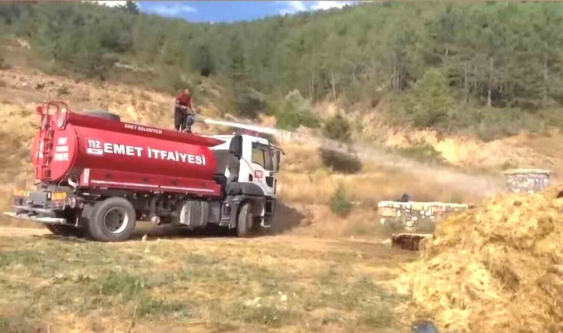 Emet ilçesinde meydana gelen olayda, saman yüklü bir kamyonette çıkan