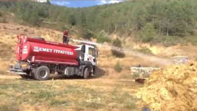Emet ilçesinde meydana gelen olayda, saman yüklü bir kamyonette çıkan