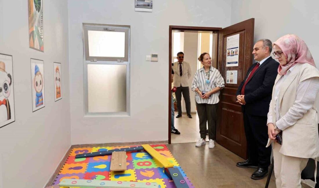 Erciyes Üniversitesi akademisyenlerinin bilimsel birikimi, yapay zekâ teknolojileriyle sağlık alanında