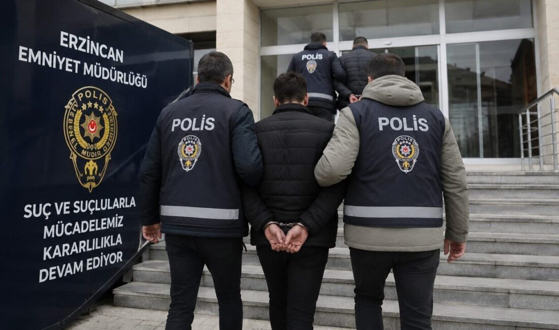 Erzincan İl Emniyet Müdürlüğü ekipleri, aranan şahıslara yönelik yürütülen operasyonlarda