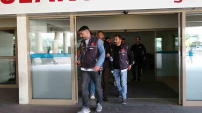 Erzurum’un Yakutiye ilçesinde meydana gelen bir apartman dairesindeki bıçaklı kavgada