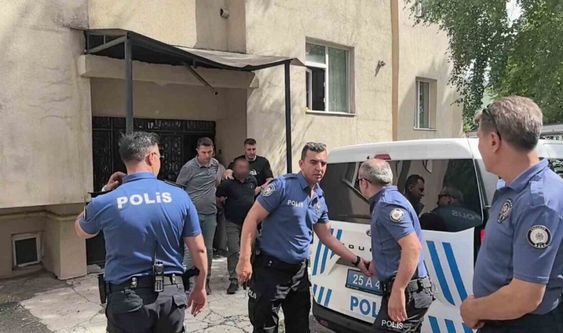 Erzurum’un Palandöken ilçesinde, çocuklarıyla birlikte balkona çıkarak intihar etmeye teşebbüs