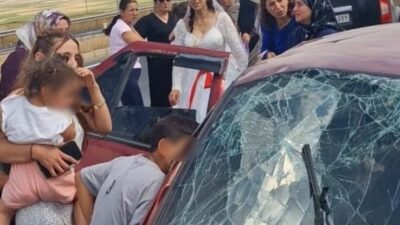 Erzurum’da yaşanan bir trafik kazasında, düğün konvoyuna ait araçların karıştığı