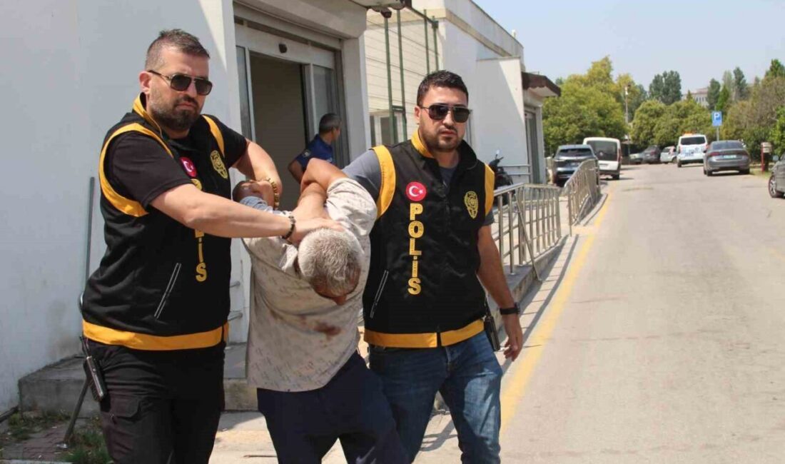 Adana’da 10 yıl önce boşandığı eski eşini 8 kez bıçaklayarak