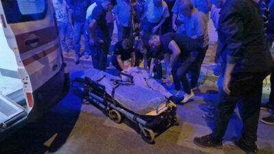 Eskişehir’de yaşlı bir adam, motosikletin çarpması sonucu yaralanarak hastaneye kaldırıldı.