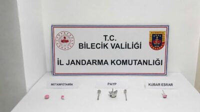 Pazaryeri ilçesinde gerçekleştirilen bir uyuşturucu operasyonunda, Eskişehir’den ilçeye getirmeye çalışan