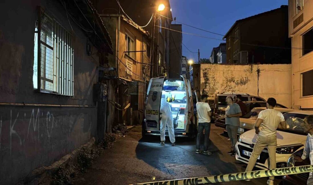 Şişli’de bir apartmandan yayılan rahatsız edici koku nedeniyle polis ekipleri