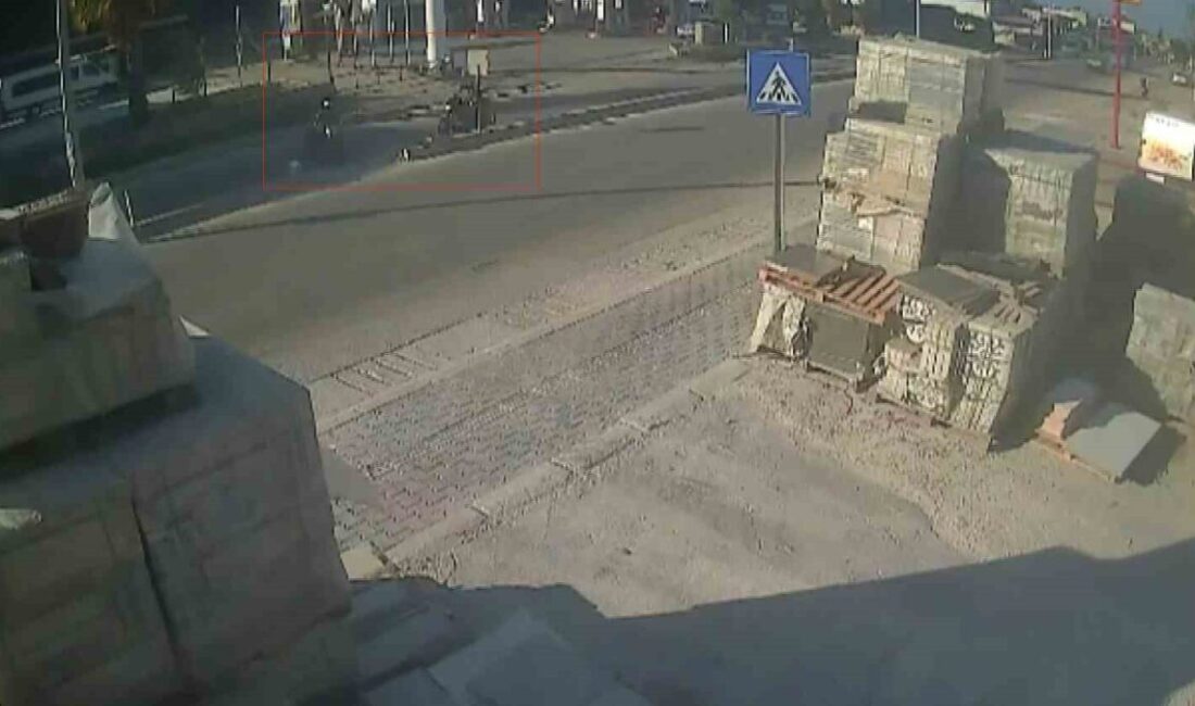 Antakya ilçesinde, yaya yolundan geçmeye çalışan 72 yaşındaki bir kişi,