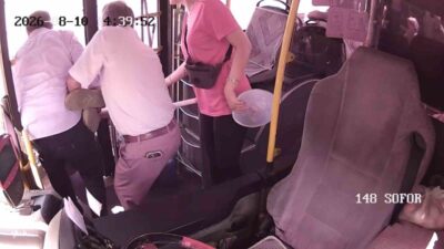 Kayseri ilinde özel halk otobüsünde seyahat ederken rahatsızlanan bir yolcu,