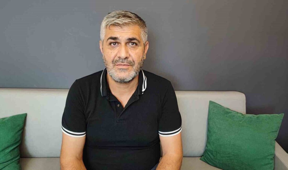 Fildişi Sahili’ne inşaat malzemeleri taşıyan iş insanı Süleyman Kaplan, 19