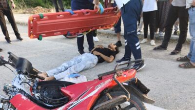 Doğanşehir ilçesindeki bir kaza sonucunda forklift ile çarpışan motosiklet sürücüsü
