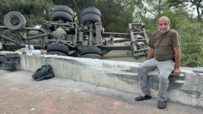 Atakum ilçesinde meydana gelen olayda, freni bozulan bir kamyonun Veteriner