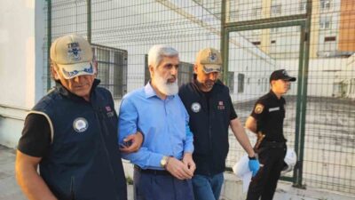 Adana’da Furkan Vakfı’na yönelik yapılan operasyonda Kurucu Başkan Alparslan Kuytul