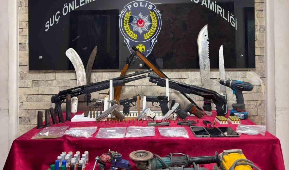 Gaziantep’te gerçekleştirilen bir operasyonda, bir adreste yapılan aramalarda 10 adet