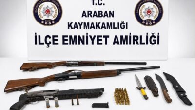 Gaziantep’in Araban ilçesinde gerçekleştirilen operasyonda, 3 adet ruhsatsız av tüfeği