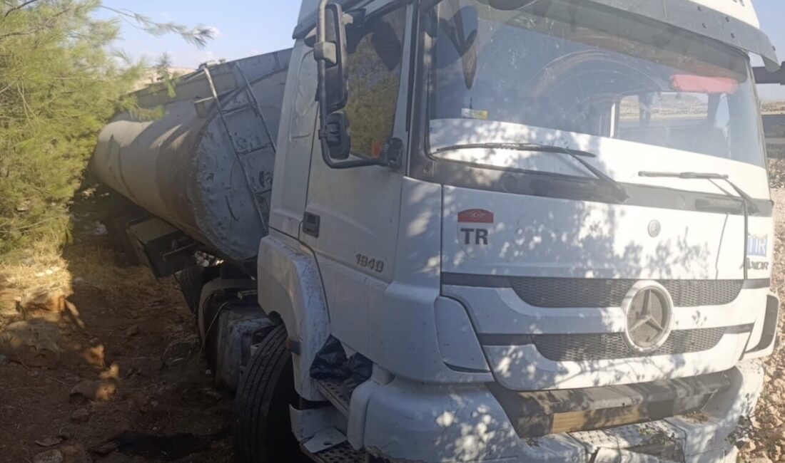 Gaziantep’te bir gelin konvoyuna çarpmamak için manevra yapan bir tanker,