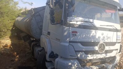 Gaziantep’te bir gelin konvoyuna çarpmamak için manevra yapan bir tanker,