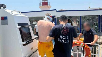 Muğla’nın Bodrum ilçesi açıklarında seyir halinde olan bir gezi teknesinde