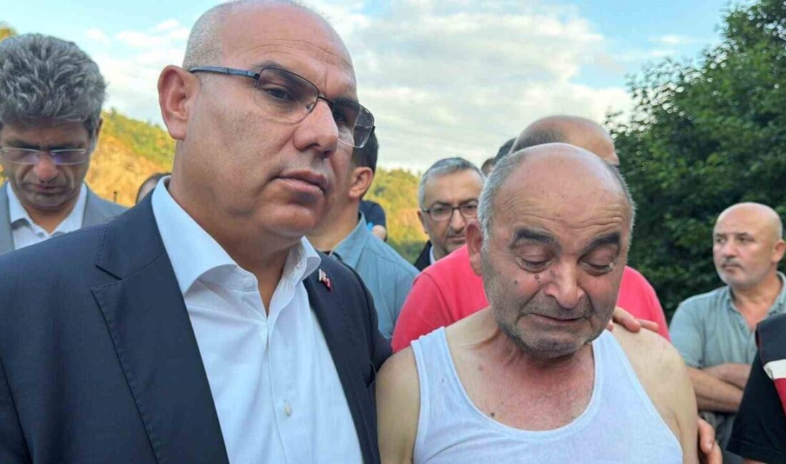 Giresun’un Görele ilçesinde meydana gelen şiddetli yağışın ardından Zıva Deresi’nin