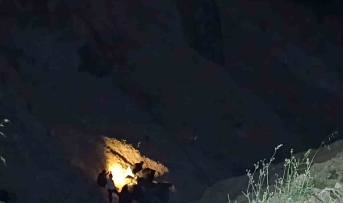 Kürtün ilçesinde meydana gelen kazada bir kişi hayatını kaybetti, 2
