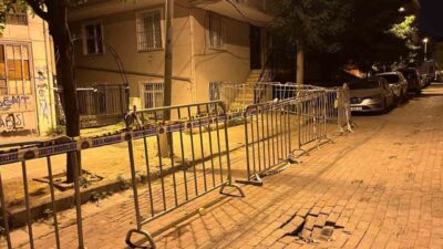 İstanbul Güngören’de bulunan 5 katlı bir binanın birinci katındaki balkon,