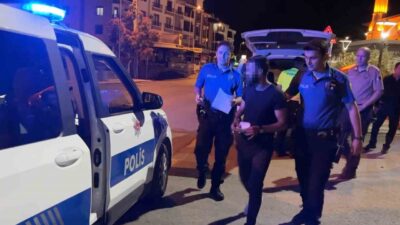 Aksaray’da, bekçilerin şüphe üzerine durdurduğu yabancı plakalı aracın sürücüsü, %1.89