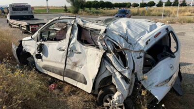 Afyonkarahisar’da, Sandıklı ilçesi Ballık köyü yakınlarında meydana gelen trafik kazasında,