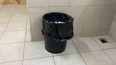 Mersin Erdemli ilçesinde yer alan devlet hastanesinin tuvaletinde dünyaya gelen
