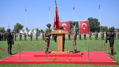 Iğdır 5. Hudut Tugay Komutanı Tuğgeneral Cavit Tütüncü, görevini Tuğgeneral