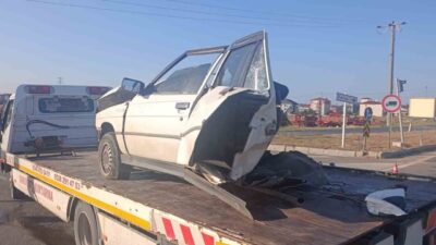 Saray ilçesinde meydana gelen trafik kazasında bir otomobil, kontrol kaybı