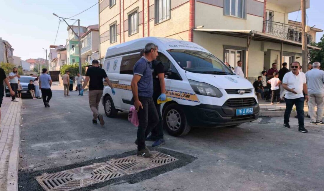 Bursa’nın İnegöl ilçesinde, aralarında anlaşmazlık bulunan iki grup arasında gerçekleşen