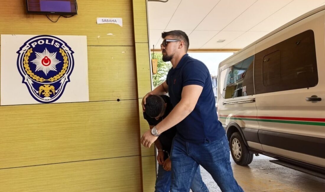 Bursa’nın İnegöl ilçesinde polis ekipleri tarafından gerçekleştirilen operasyonda yaklaşık 50