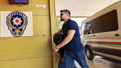 Bursa’nın İnegöl ilçesinde polis ekipleri tarafından gerçekleştirilen operasyonda yaklaşık 50