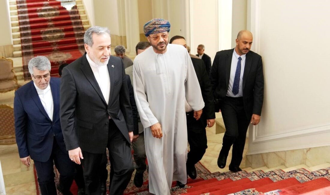 Umman Dışişleri Bakanı Seyid Bedir bin Hamad Al-Busaidi, ABD Başkanı