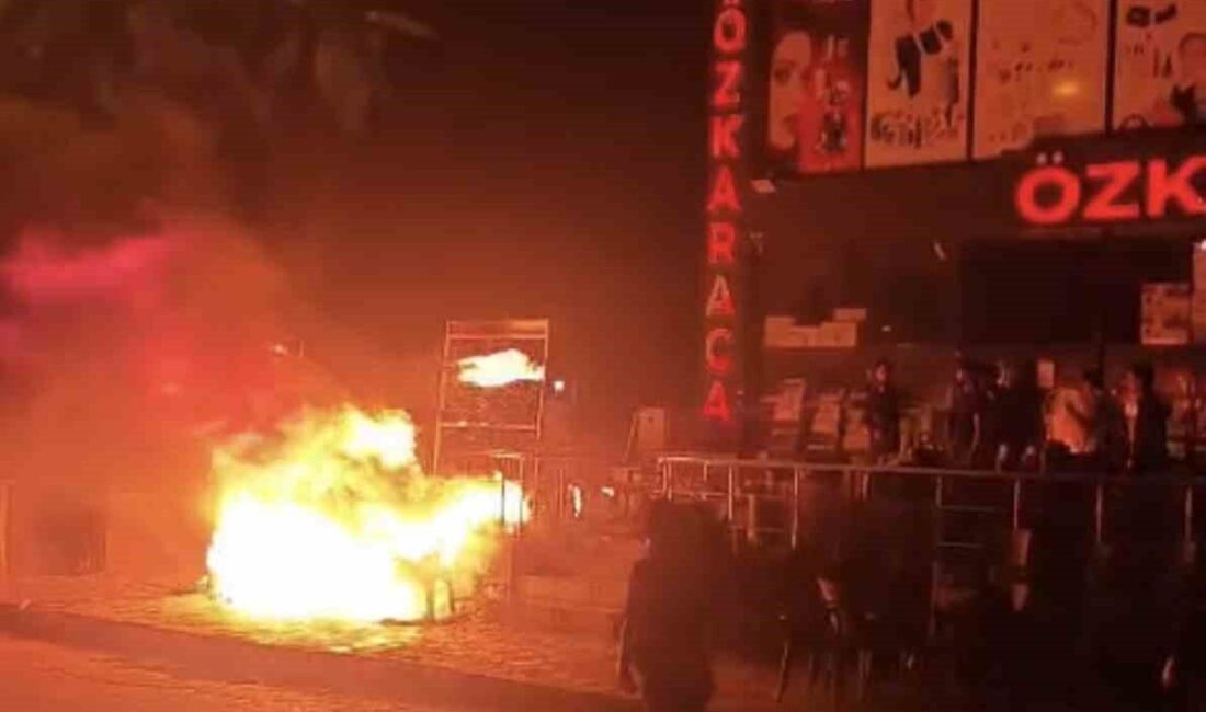Elazığ’da bulunan bir iş yerinin önünde çıkan yangın, iş yerine