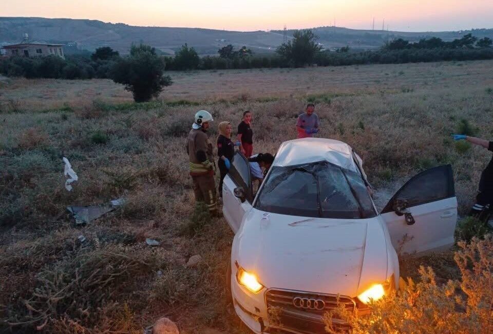 Hatay’ın İskenderun ilçesine bağlı Cebike Mahallesi’nde meydana gelen trafik kazasında