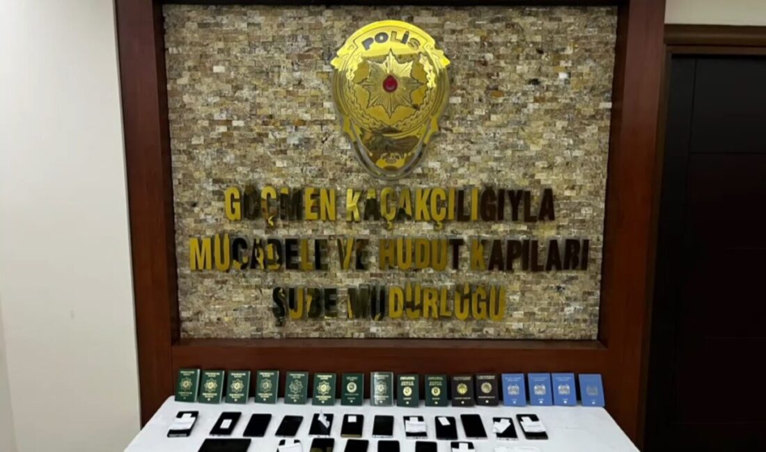 İstanbul’da, yabancı kadınları iş bulma vaadiyle kandırarak Tiktok üzerinden canlı