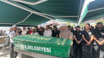 İstanbul’un Beykoz ilçesinde hafriyat kamyonu ile otomobilin çarpışması sonucunda ağır