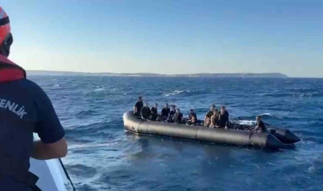 İzmir’in Seferihisar ve Çeşme ilçeleri açıklarında Sahil Güvenlik ekipleri, son