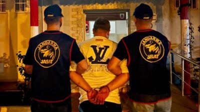 İzmir’in Seferihisar ilçesinde, 13 ayrı suçtan toplamda 15 yıl 7