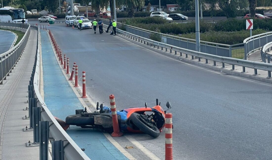 İzmir’in Bayraklı ilçesinde, aşırı hız nedeniyle motosikletinden düşen ve olay