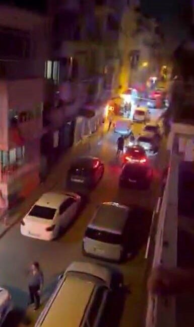 Karşıyaka ilçesinde yaşanan silahlı kavga sonucunda ağır yaralanan ve hastanede