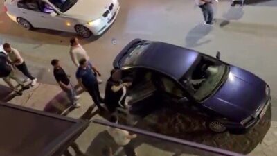 İzmit ilçesindeki iki ayrı noktada yaşanan kavga olayları, cep telefonu