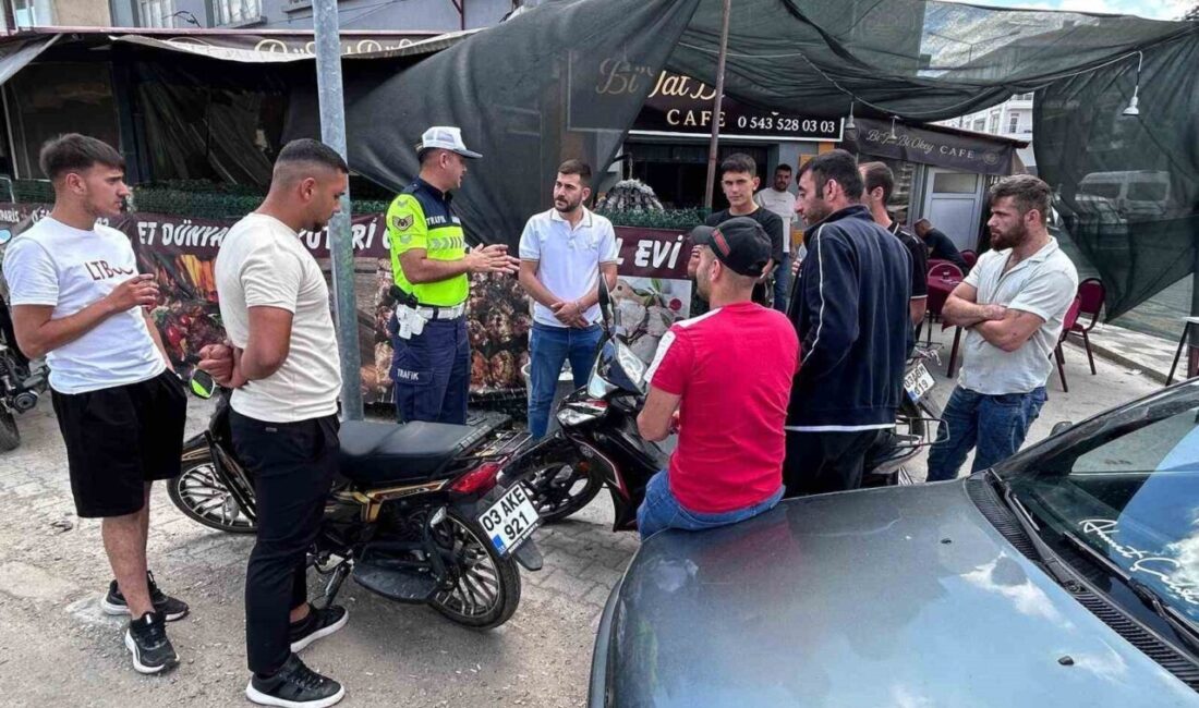 Afyonkarahisar İl Jandarma Komutanlığı ekipleri, trafik güvenliğinin artırılması ve vatandaşların