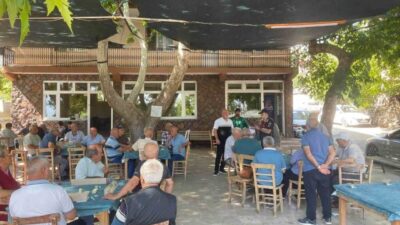Adana’nın Pozantı ilçesinde Jandarma ekipleri, yaz aylarında yaylalarda bulunan vatandaşları