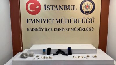Kadıköy’de polis ekiplerinin çalışması sonucunda, E.P. (43) adlı şahıs yakalandı.