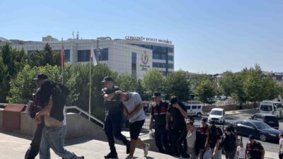 Tekirdağ’ın Kapaklı ilçesindeki Pınarça Mahallesi’nde bir kişiyi şantajla tehdit ederek